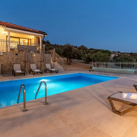 Lareva - Sunset View Villa