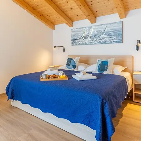 Lareva - Sunset View Villa *