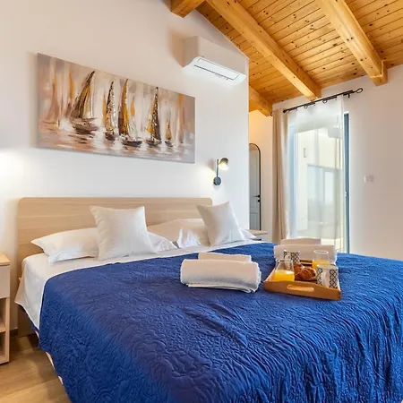 Lareva - Sunset View Villa *
