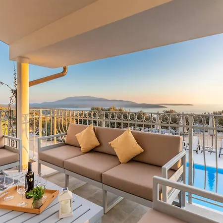 Villa Lareva - Sunset View *