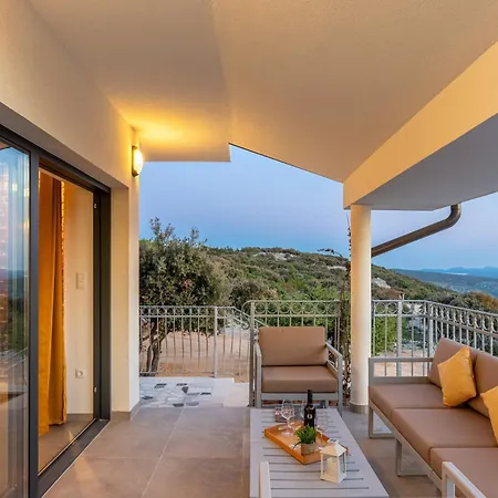 Villa Lareva - Sunset View