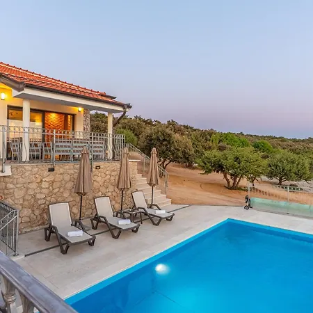 Villa Lareva - Sunset View *